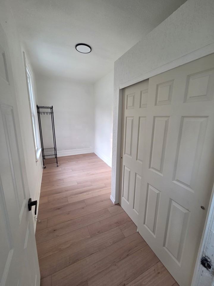 3037A Doctor William Finlayson Street - 1 #1 - Photo 7 of 16