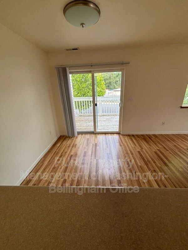 3255 Racine St #202 - Photo 6 of 18