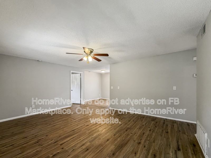 690 Lilac Rd - Photo 6 of 24