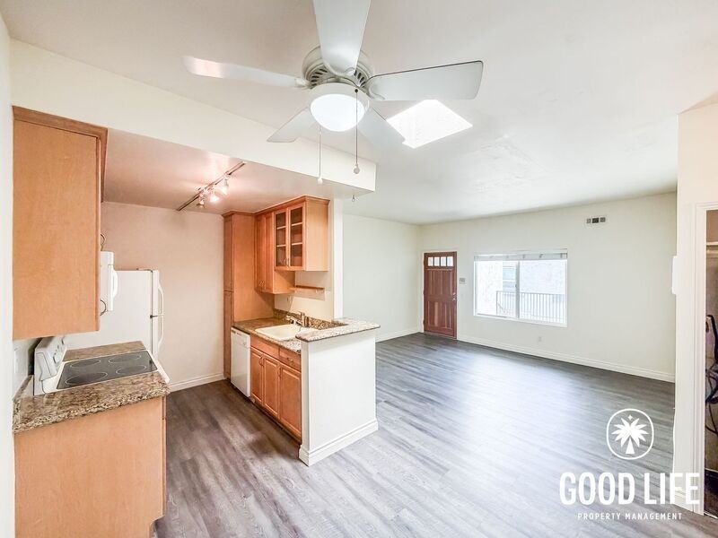 4461 Park Blvd #5 - Photo 5 of 18
