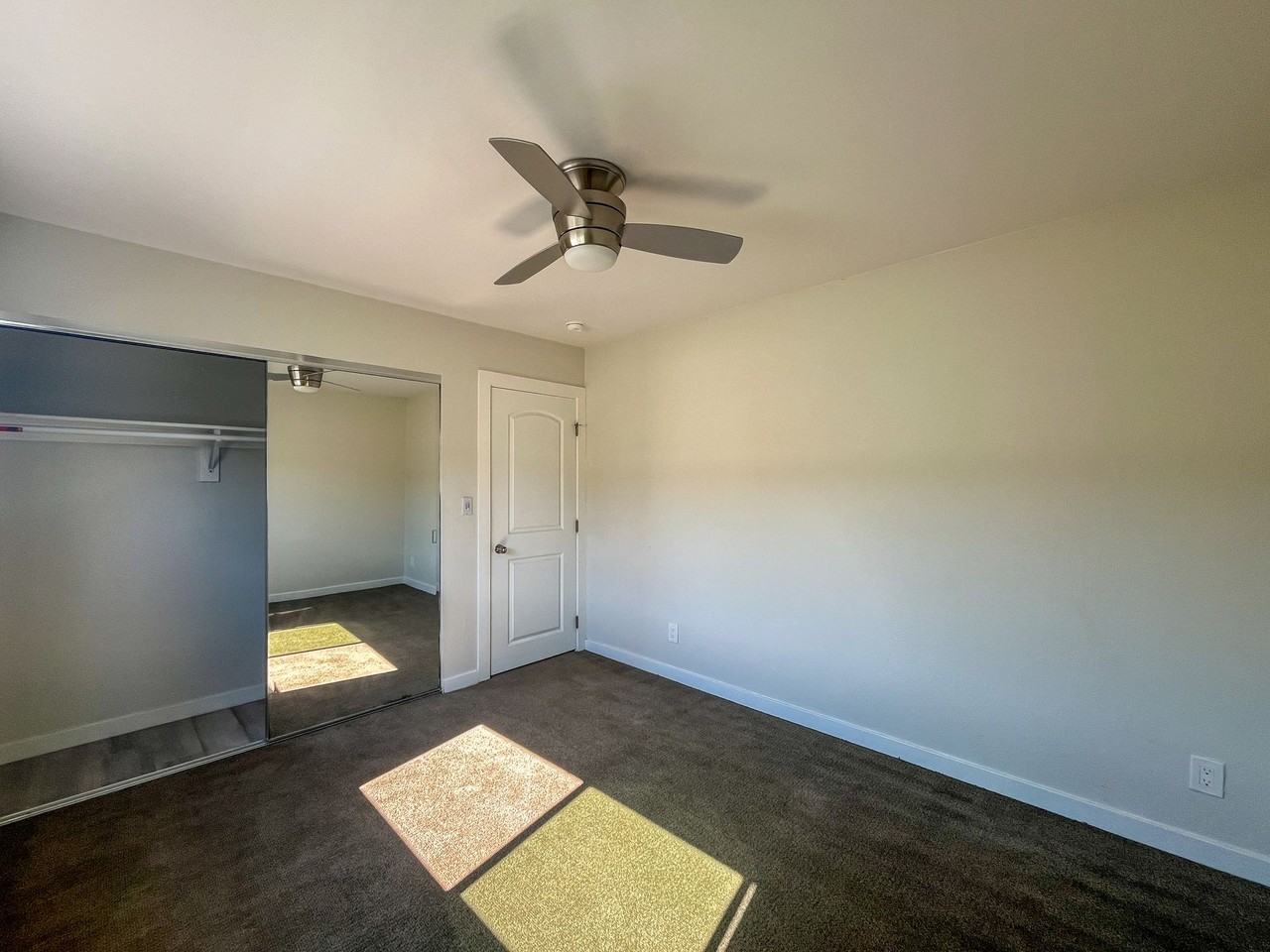 1549 W 224th St - Photo 5 of 7