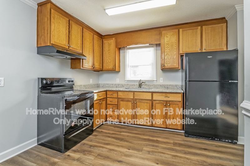 1416 Waterloo Dr - Photo 5 of 21