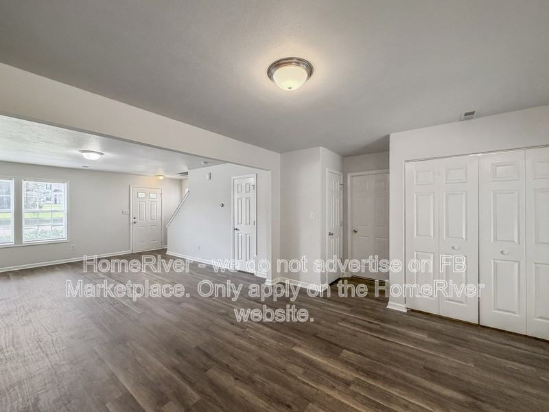 9306 Tiger Lily Ln - Photo 4 of 20