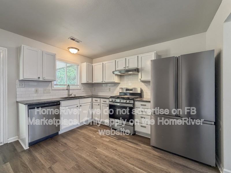 9306 Tiger Lily Ln - Photo 6 of 20