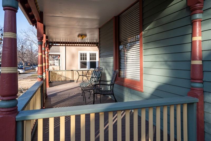 1130 Tennessee St - Photo 4 of 40