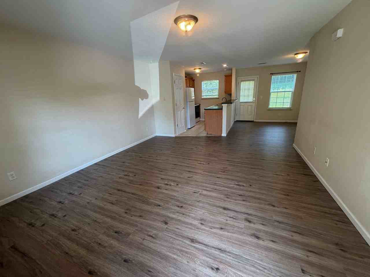 5005 Kirk Hill Rd - Photo 7 of 19