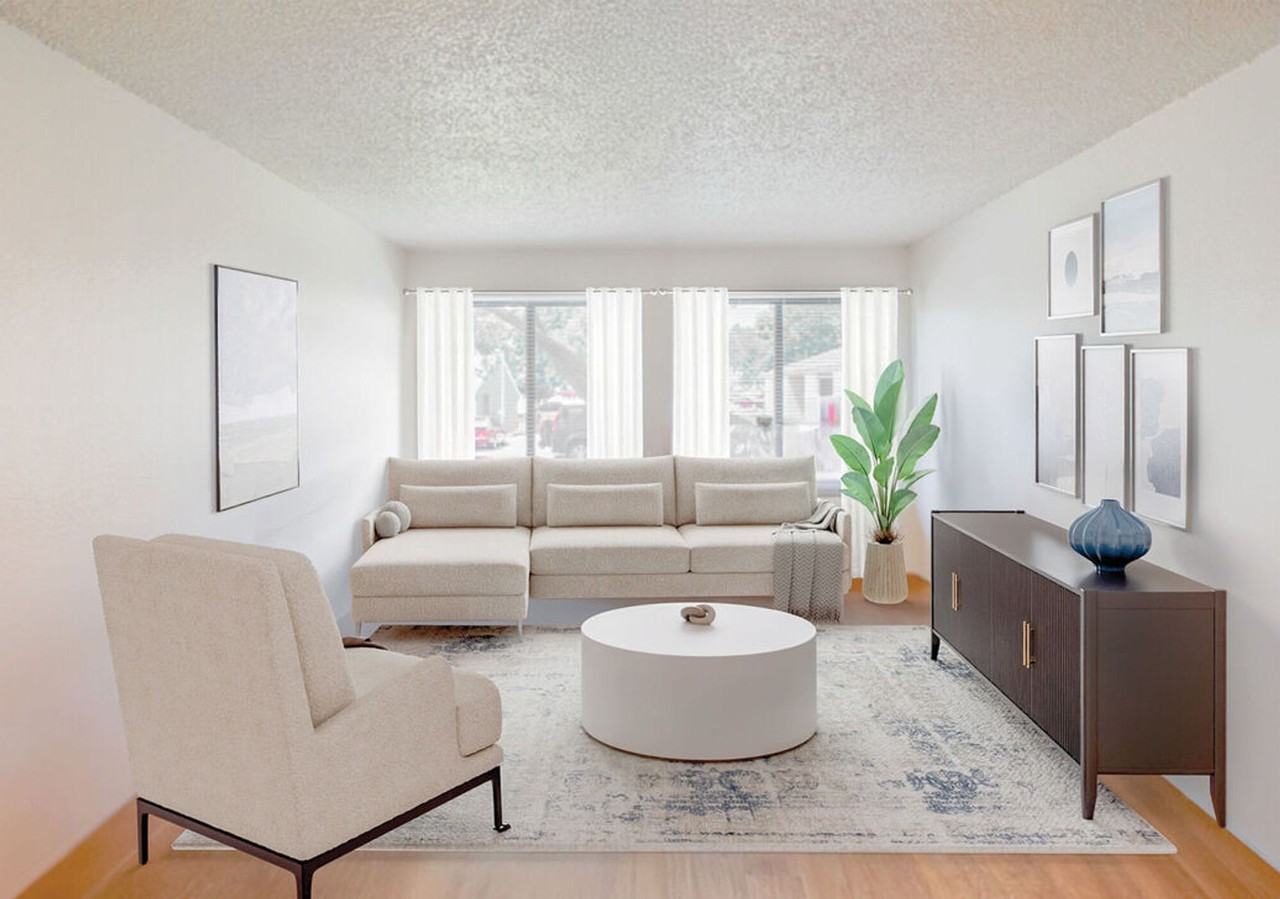 West Park Apartments - Photo 2 of 6