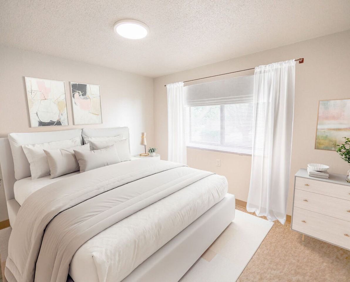 West Park Apartments - Photo 3 of 6