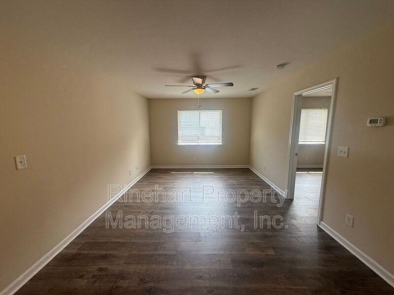1656 - Photo 6 of 10