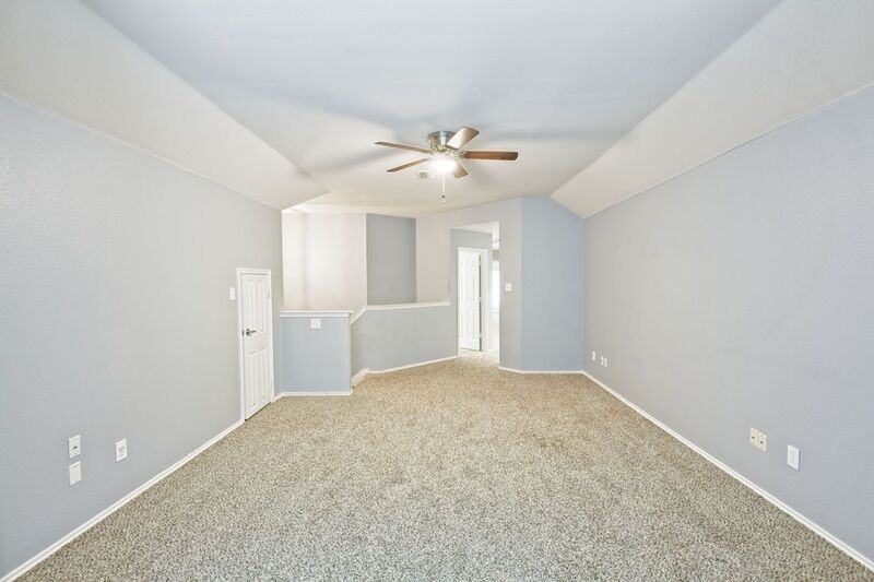 1201 Rain Fern Dr - Photo 4 of 47