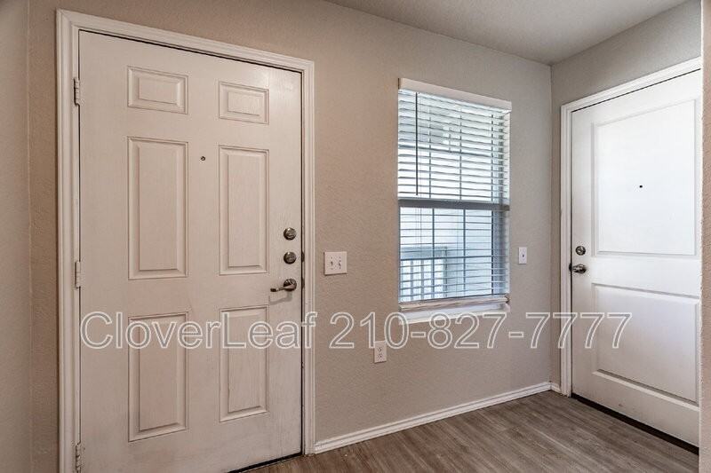 1403 Slice Pkwy - Photo 4 of 30