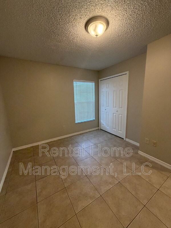 149 Hazel Blvd - Photo 6 of 10