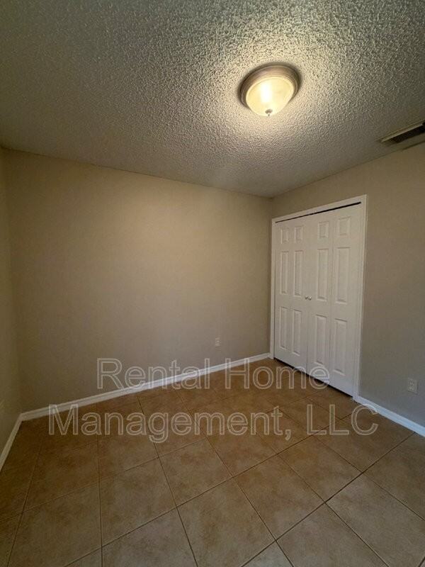 149 Hazel Blvd - Photo 7 of 10