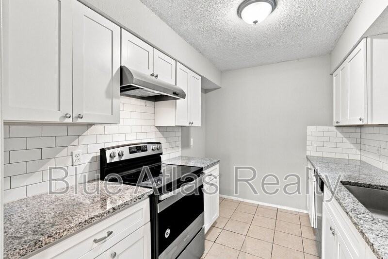 1722 Fitzgerald Ct - Photo 7 of 15