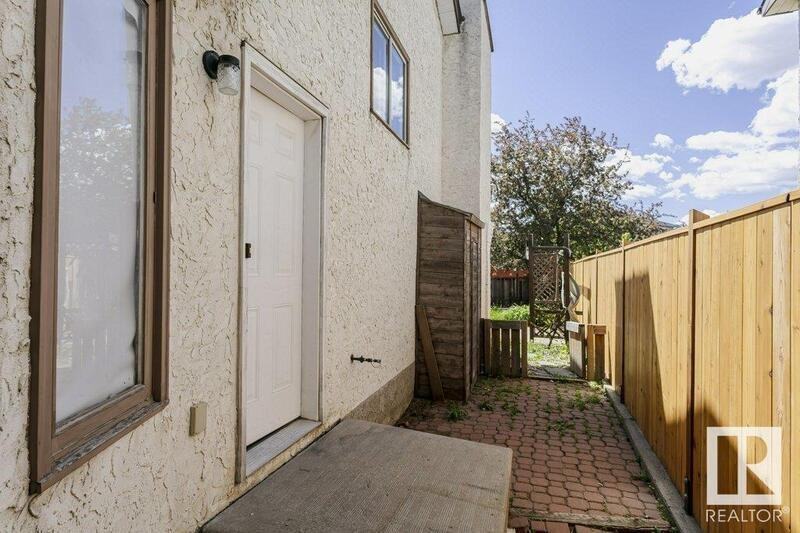 10811 20 Ave Nw Edmonton Ab - Photo 2 of 27