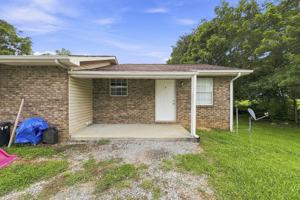 featured image of 300 Cross Creek Rd #3