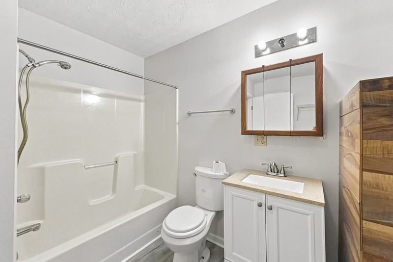 300 Cross Creek Rd #3 - Photo 7 of 9