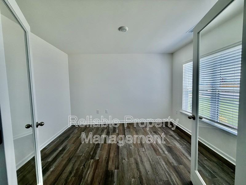 113 Vignette Dr - Photo 6 of 25