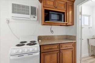 588 E. Mel Avenue - Photo 1 of 1