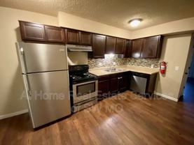 1400 S Campbell Ave #219 - Photo 1 of 1