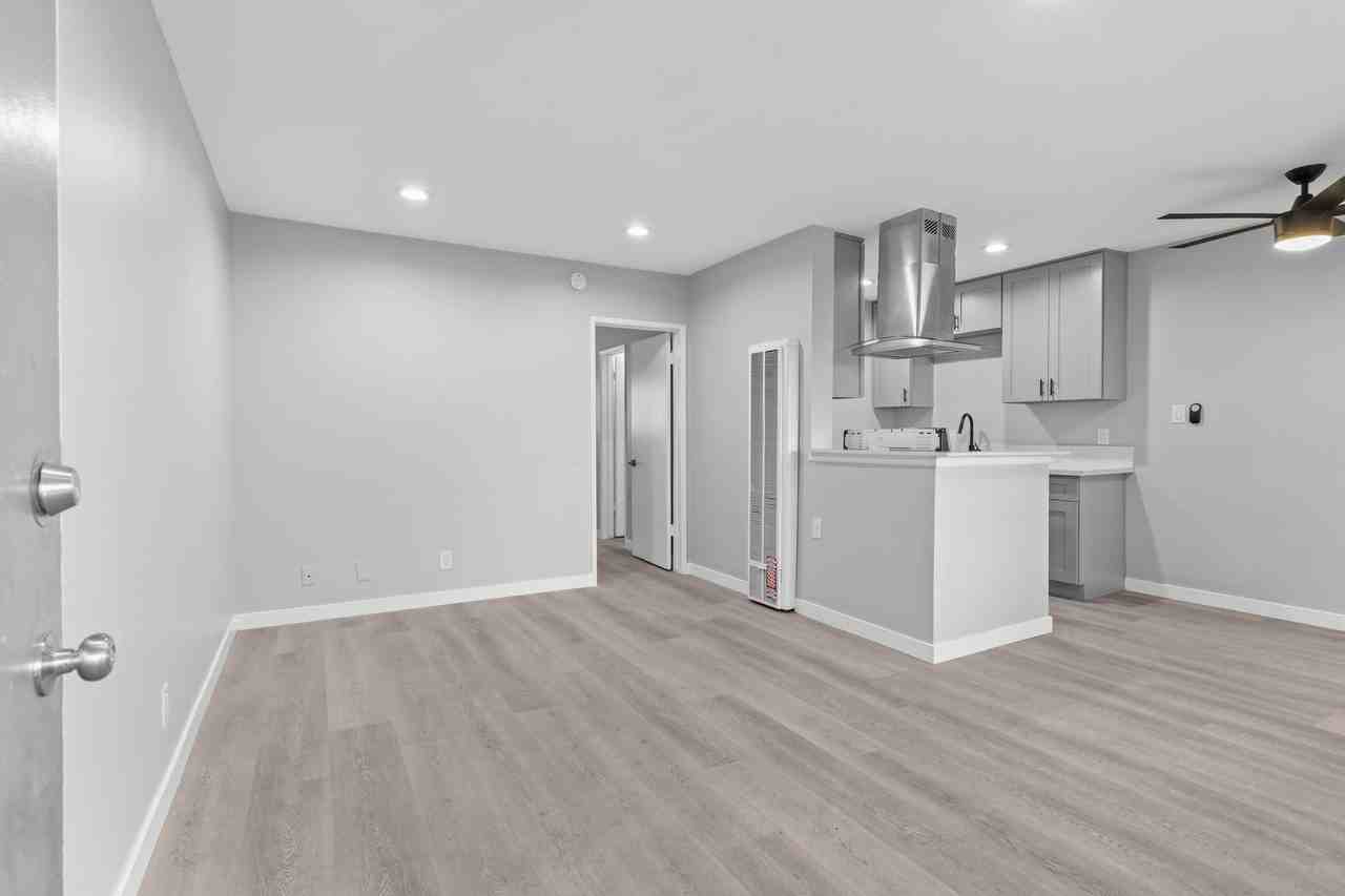 12602 Kensington Lane - Photo 5 of 39