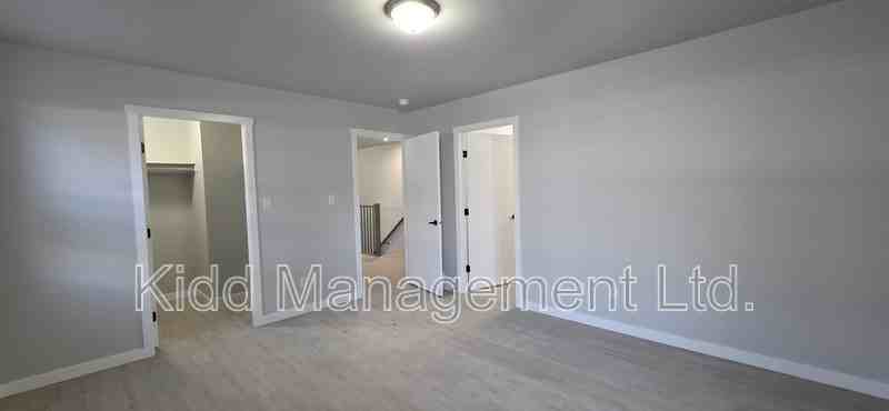 6285 Monterey Rd W - Photo 4 of 9