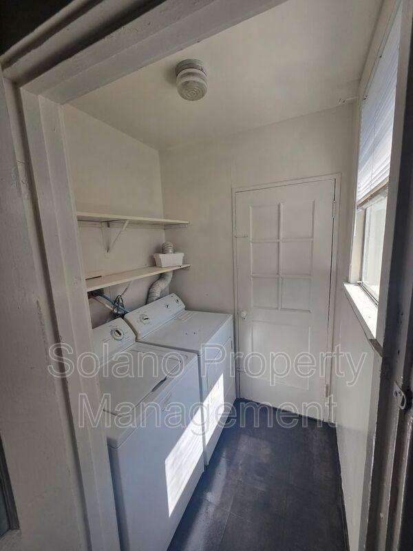 54 B St #54 - Photo 3 of 7