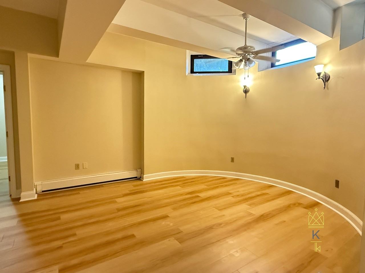 1100 Beacon St #G3 - Photo 3 of 15