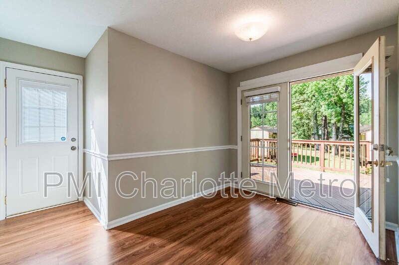 8615 Beechbrooke Rd - Photo 7 of 24