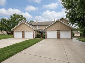 3557-3563 NE Independence Cir - Photo 1 of 1