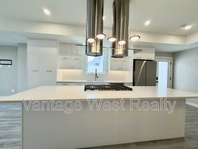 401 Morrison Ave - Photo 5 of 30
