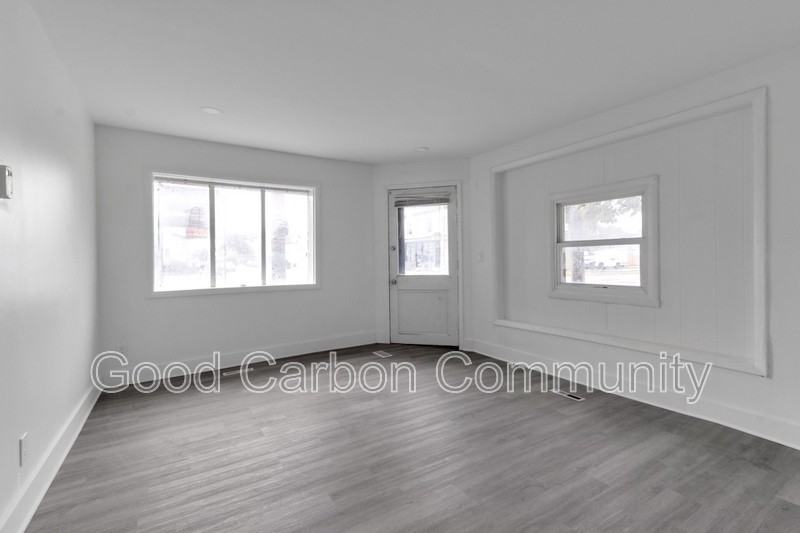 235 Oliver St #1 - Photo 3 of 18