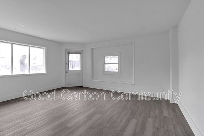 235 Oliver St #1 - Photo 4 of 18