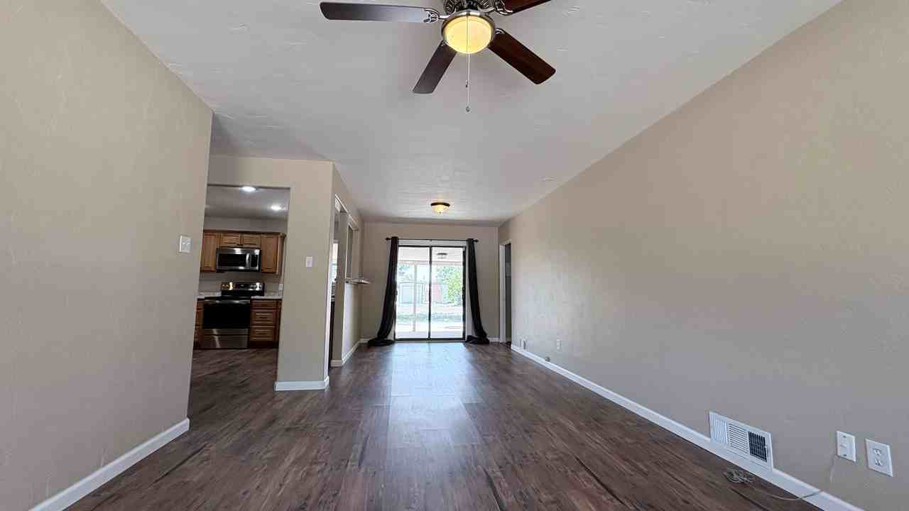 1808 W 3rd St - Photo 2 of 15