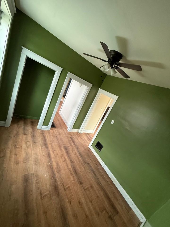 4872 San Francisco Ave #002 - Photo 5 of 17