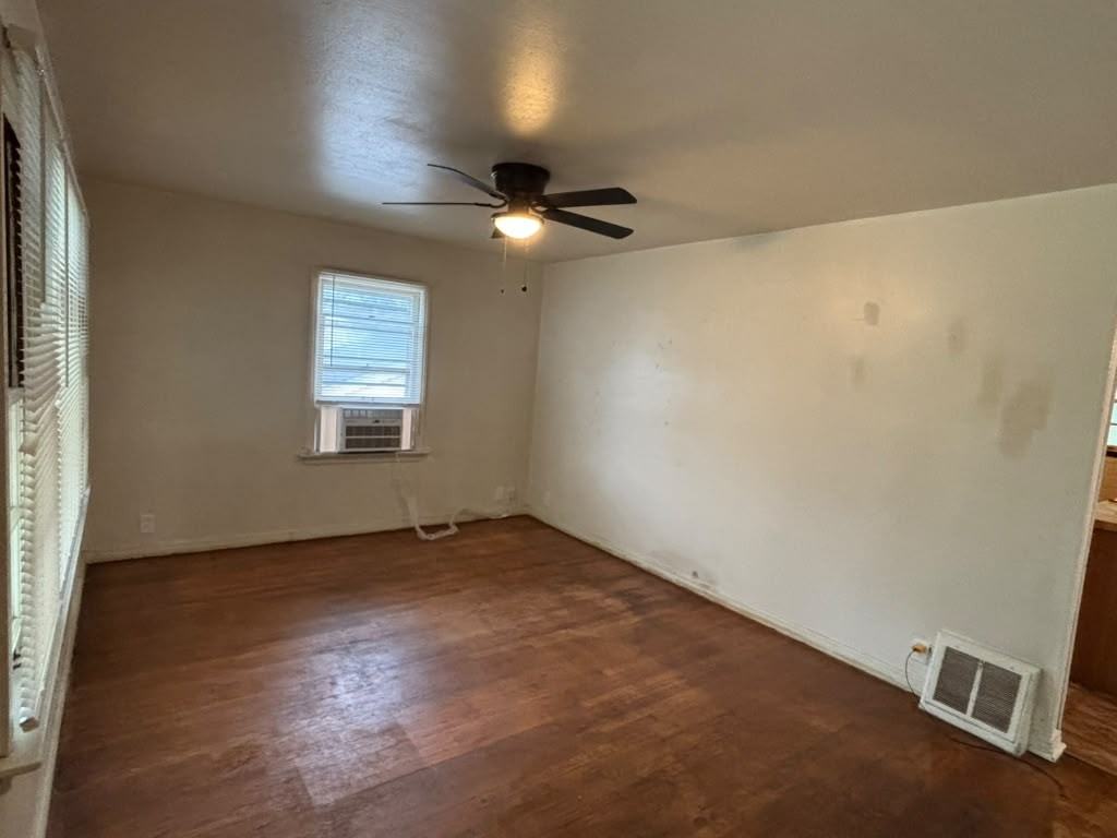 10038 Mccartney Ln #007 - Photo 3 of 18