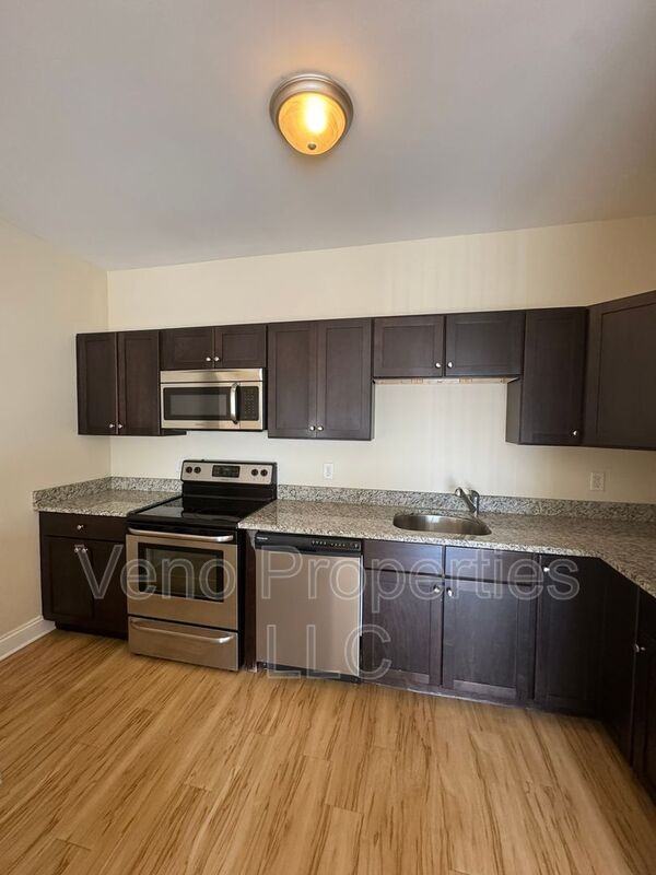 591 Boght Rd #4 - Photo 2 of 17