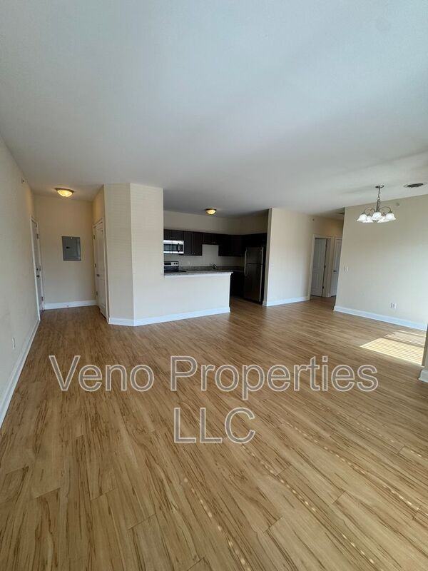 591 Boght Rd #4 - Photo 6 of 17