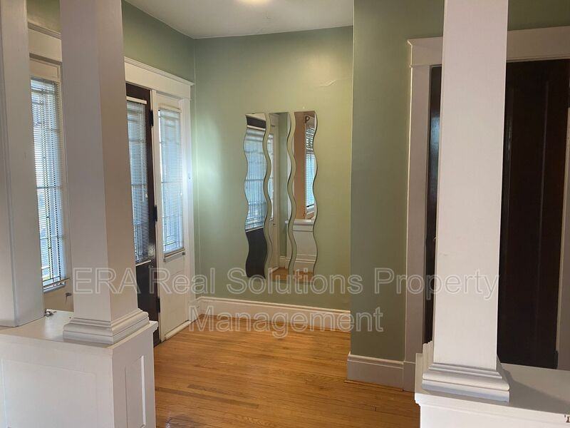 2710 Ruberg Ave #1 - Photo 3 of 14