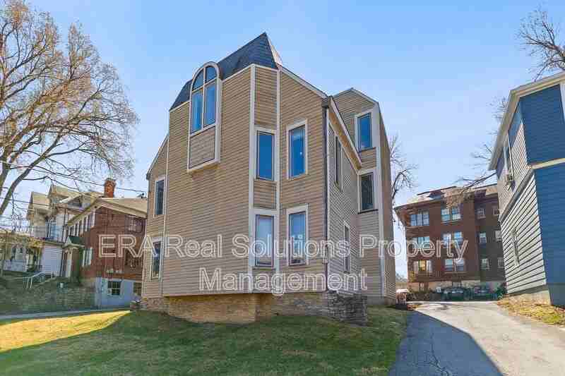 255 Loraine Ave #6