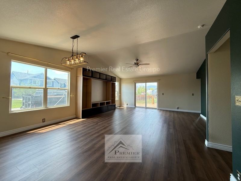 7972 Brocket Ln - Photo 2 of 13
