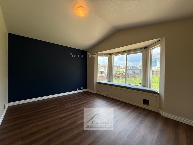 7972 Brocket Ln - Photo 7 of 13