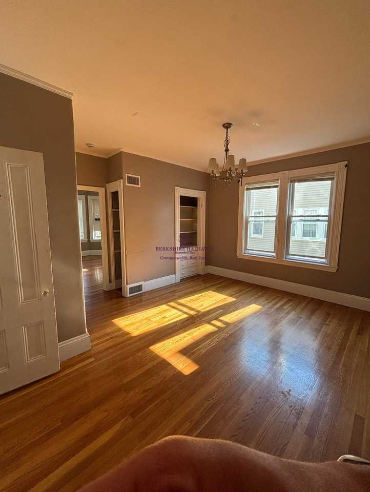 57 Bedford St #57 - Photo 2 of 10