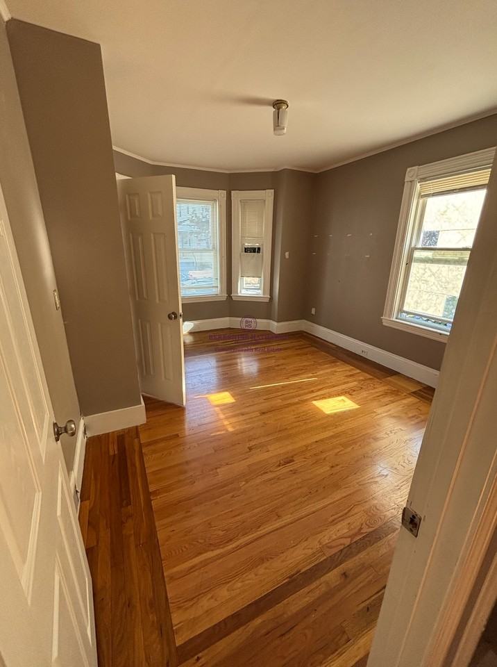 57 Bedford St #57 - Photo 3 of 10