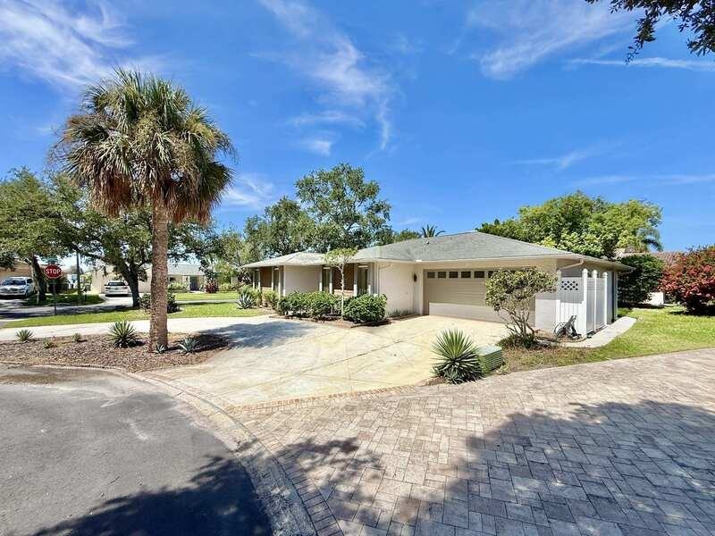 5321 Jones Ct - Photo 4 of 50