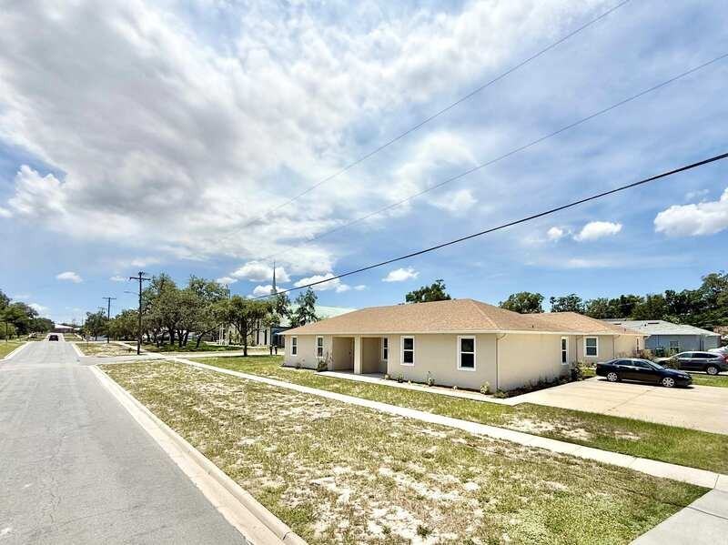 2 W Orange St - Photo 4 of 48