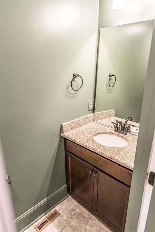 555 N Saylor St - Photo 6 of 38