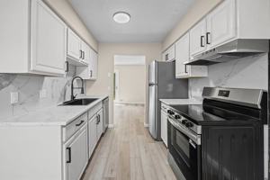 featured image of 14 Elm St #53