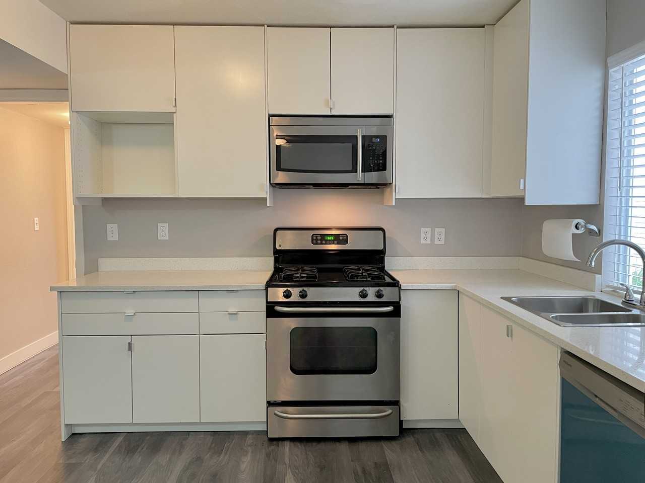 Prairie Ave & Vincent St - Photo 6 of 19