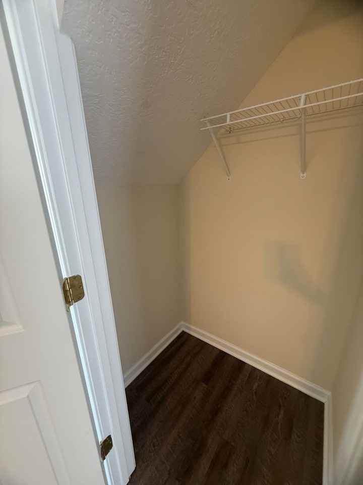2328 Settlers Ridge Ln - Photo 3 of 19